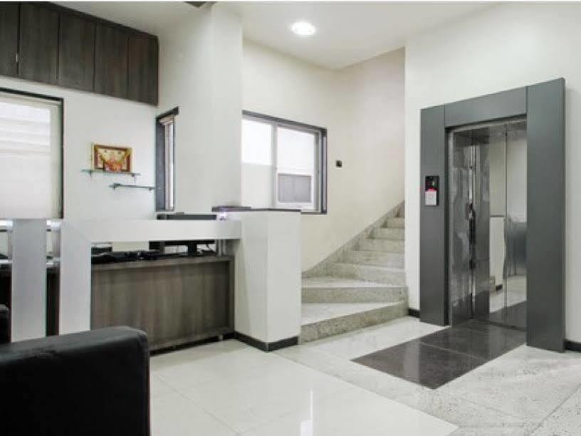 Treebo Trend Royal Kourt Aurangabad Hotel Kültér fotó